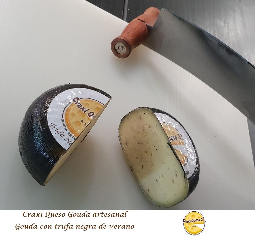 Gouda artesano con trufa negra, mini queso con trufa negra de verano, peso rueda 500gr.