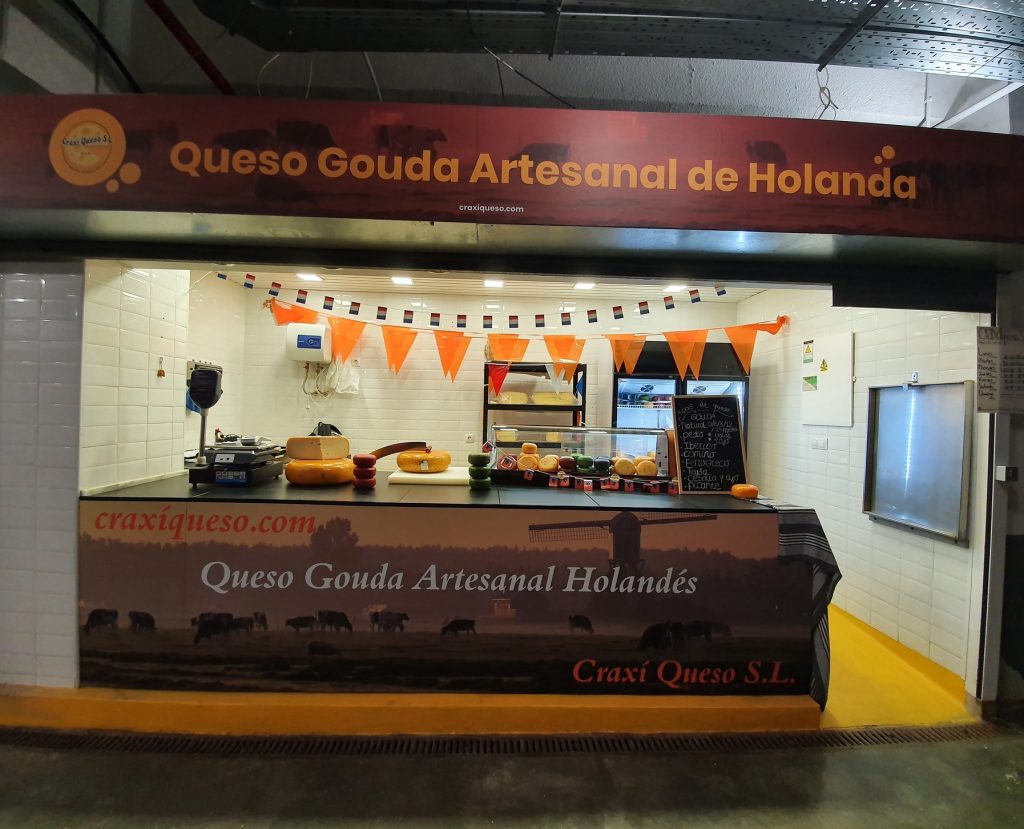 Craxi Queso in Málaga, Spain. Craxi Queso is providing high-quality artisan Gouda cheeses from the Netherlands in Spain