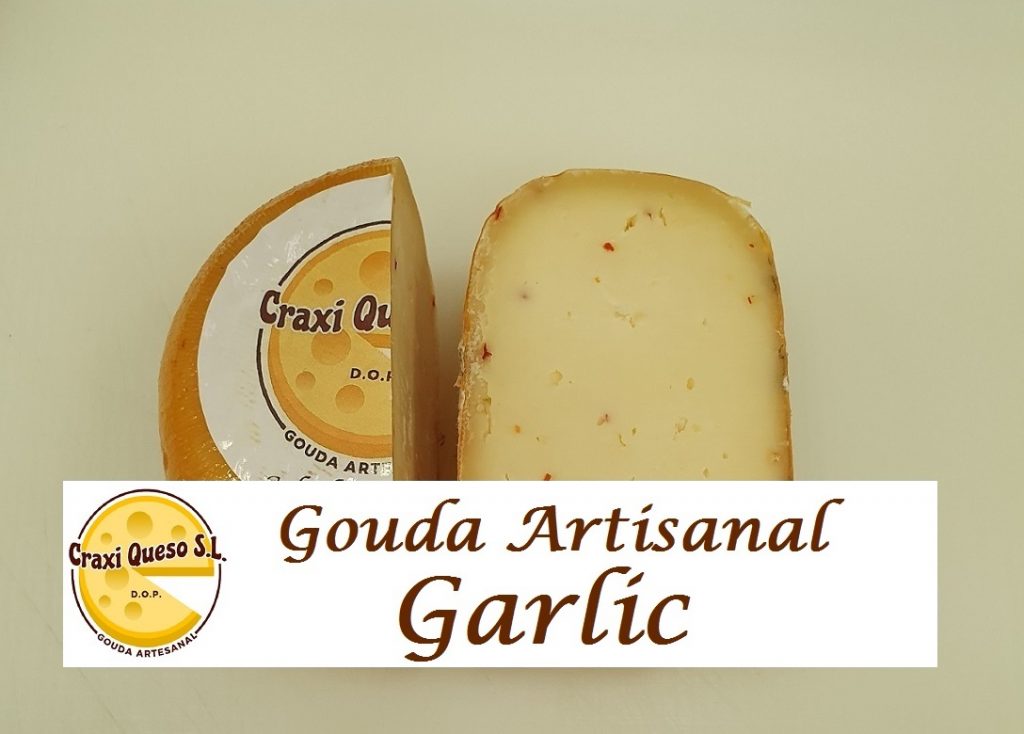 Cheese with garlic Weight artisanal Gouda cheese wheel ±0.50Kg Price €9.60. Gouda cheese from raw cow's milk