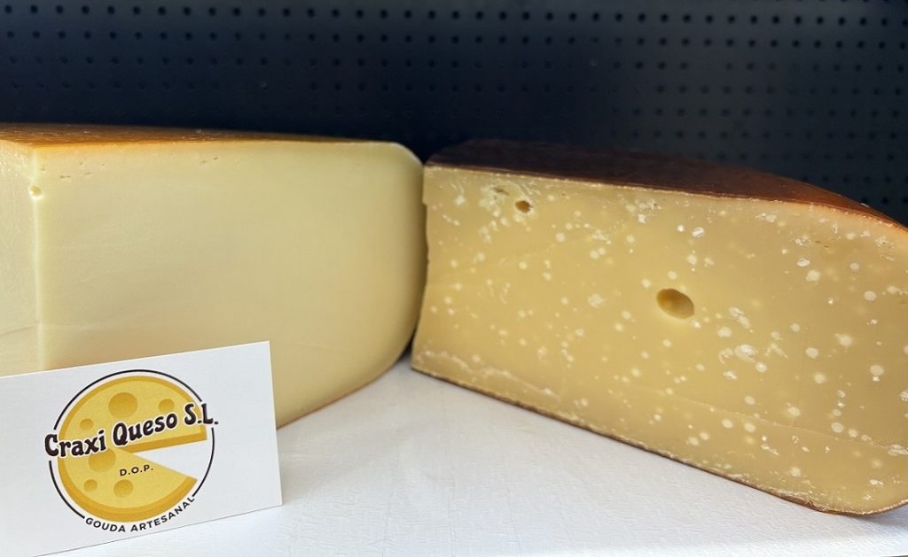 Pedir queso Gouda online ES - Comprar queso online en Craxi Queso en Málaga, Queso Gouda de leche cruda de vaca Tierno/suave, Semicurado, Curado, Viejo y Añejo
